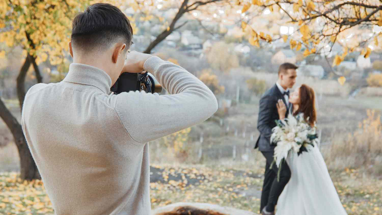 Booking A Wedding Photographer